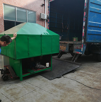 圆盘自动抛光机